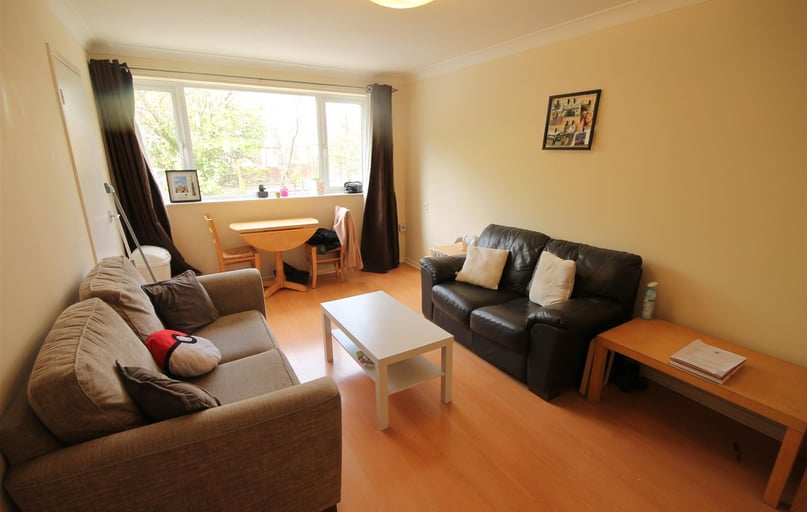 Lonsdale Court, Jesmond, Newcastle - Image 1